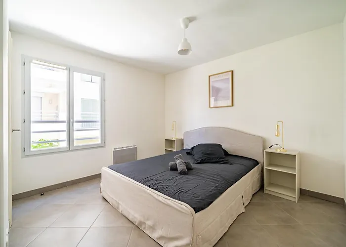 Cozy 2p Port De Garage Apartment