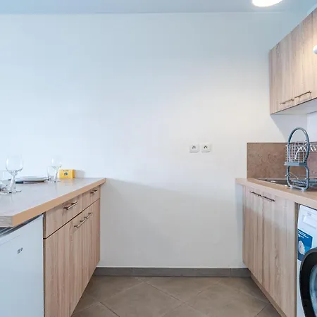 Cozy 2p Port De Garage Apartament Nicea